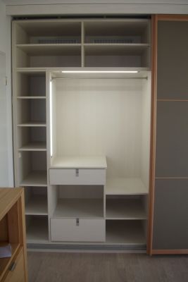 Schlafzimmerschrank 6-4