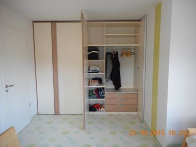 Kleiderschrank 14-3